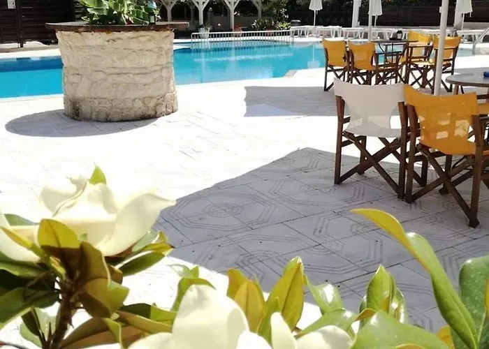 Amalthea Lejlighedshotel Mola Kalyva